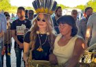 Virginia Mendes entrega cestas do Programa Ser Família Solidário na Aldeia Santa Clara em Campinápolis