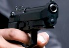 Jovem de 18 anos é baleada na barriga e dupla foge a pé em MT