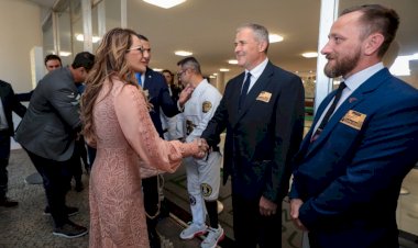 Primeira-dama de MT é consagrada Madrinha Nacional do Jiu-Jitsu Paradesportivo em evento histórico na Câmara Federal – Brasília