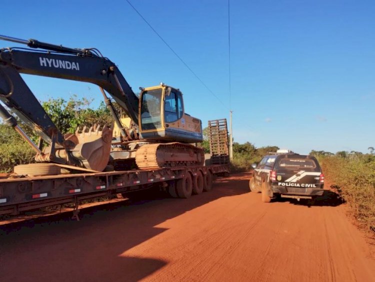 Escavadeira de R$ 1 milhão furtada em Confresa (MT) é interceptada pela Polícia Civil antes de desaparecer no Pará