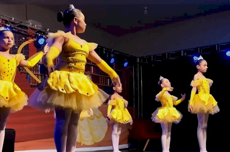 VÍDEO - Projeto Social Ballet encanta público com espetáculo “A Bela e a Fera” em Novo São Joaquim